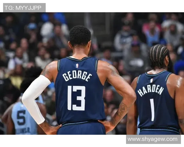 2011年NBA季后赛快船与灰熊的激烈对决回顾与精彩瞬间分析 2011年NBA季后赛快船与灰熊的激烈对决回顾与精彩瞬间分析