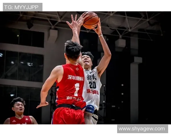 深圳篮球队在选拔赛中以67分稳居积分榜首位展现强劲实力 深圳篮球队在选拔赛中以67分稳居积分榜首位展现强劲实力