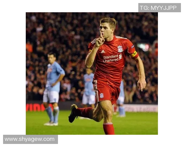 重庆足球队总决赛特别报道：从低谷到巅峰的辉煌征程与突破历程