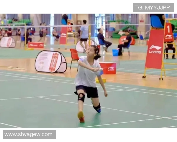 全国锦标赛特别报道：西安羽毛球队拼搏历程与荣耀时刻的深度剖析