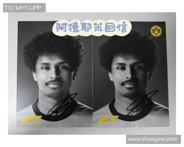 如何在比赛和活动中成功获取足球明星的亲笔签名技巧与建议